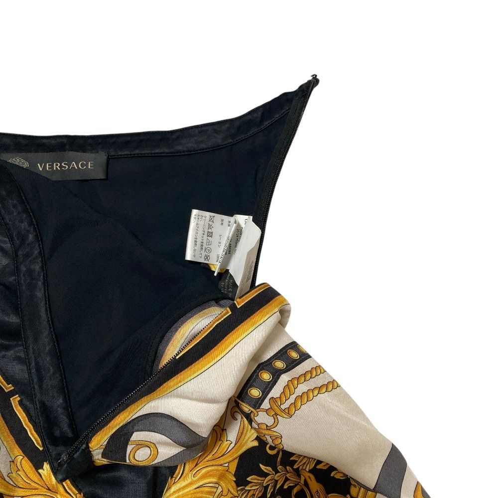 Versace Baroque Pattern Silk Scarf Long Skirt Black Yellow White Spring 40 — view 4