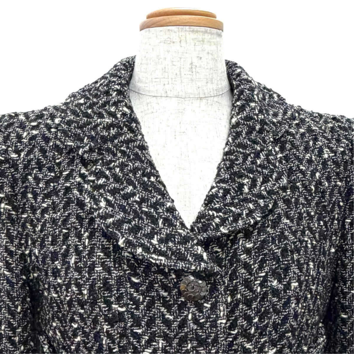 Chanel Vintage 97A Wool Coco Buttons Mixed Tweed Skirt Suit Set Black Total FR — view 2