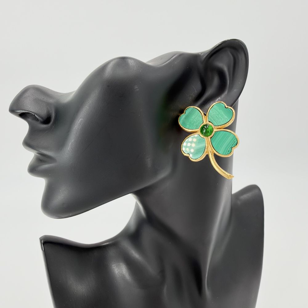 Chanel Earrings Clover Vintage 95A Gold Green — view 2