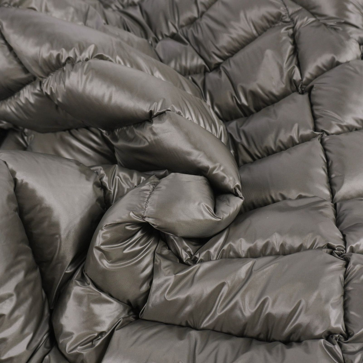 Moncler Coat Long Suyen Hooded Down Zip-up Nylon Green 2 — view 8