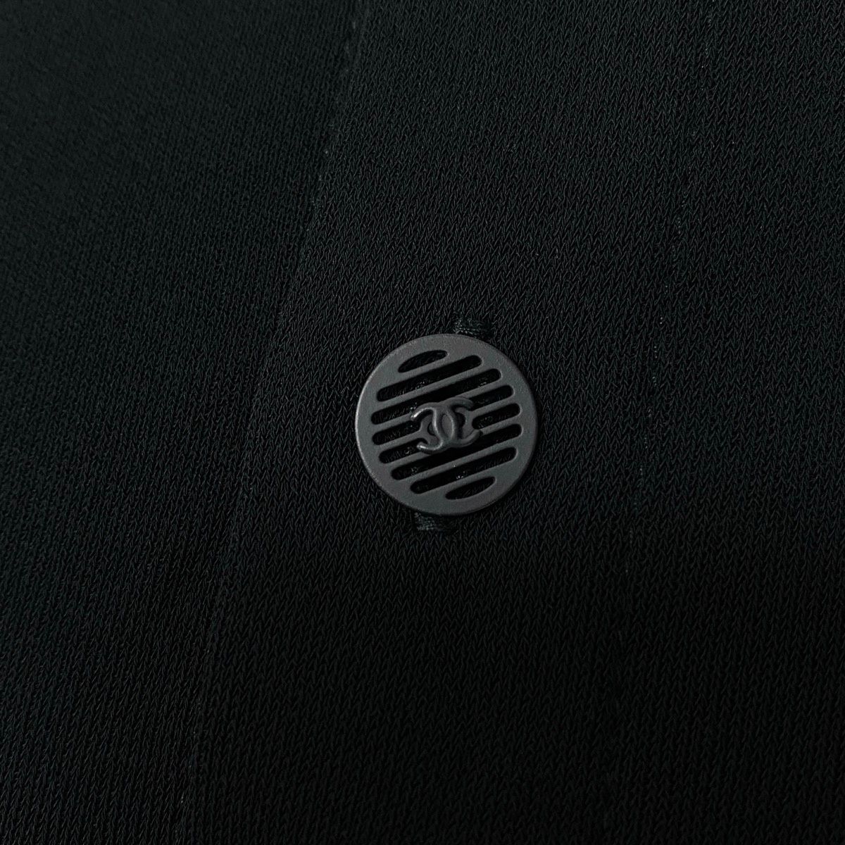 Chanel Short Sleeve Knit Sweater CC Logo Button Black Rayon 36 — view 6