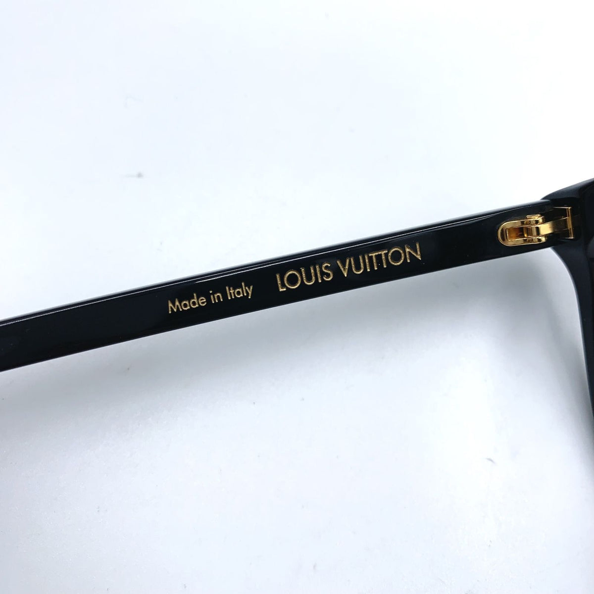 Louis Vuitton Optical My Monogram Light Cat Eye Acetate Black Sunglasses Gold — view 3