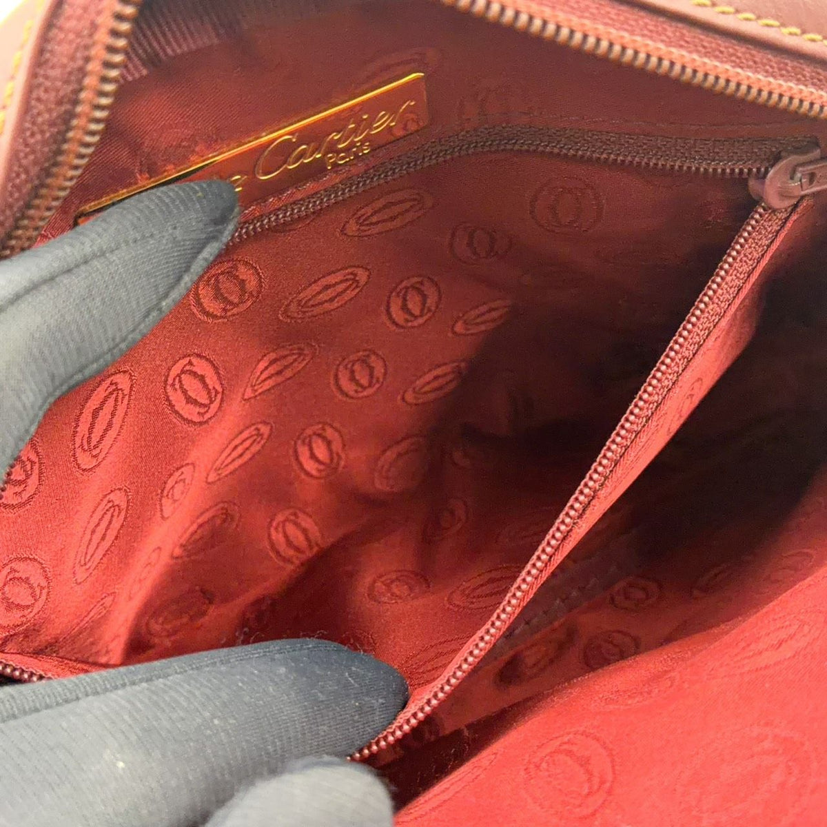 Cartier Must Line Leather Bordeaux Shoulder Bag Gold — view 5
