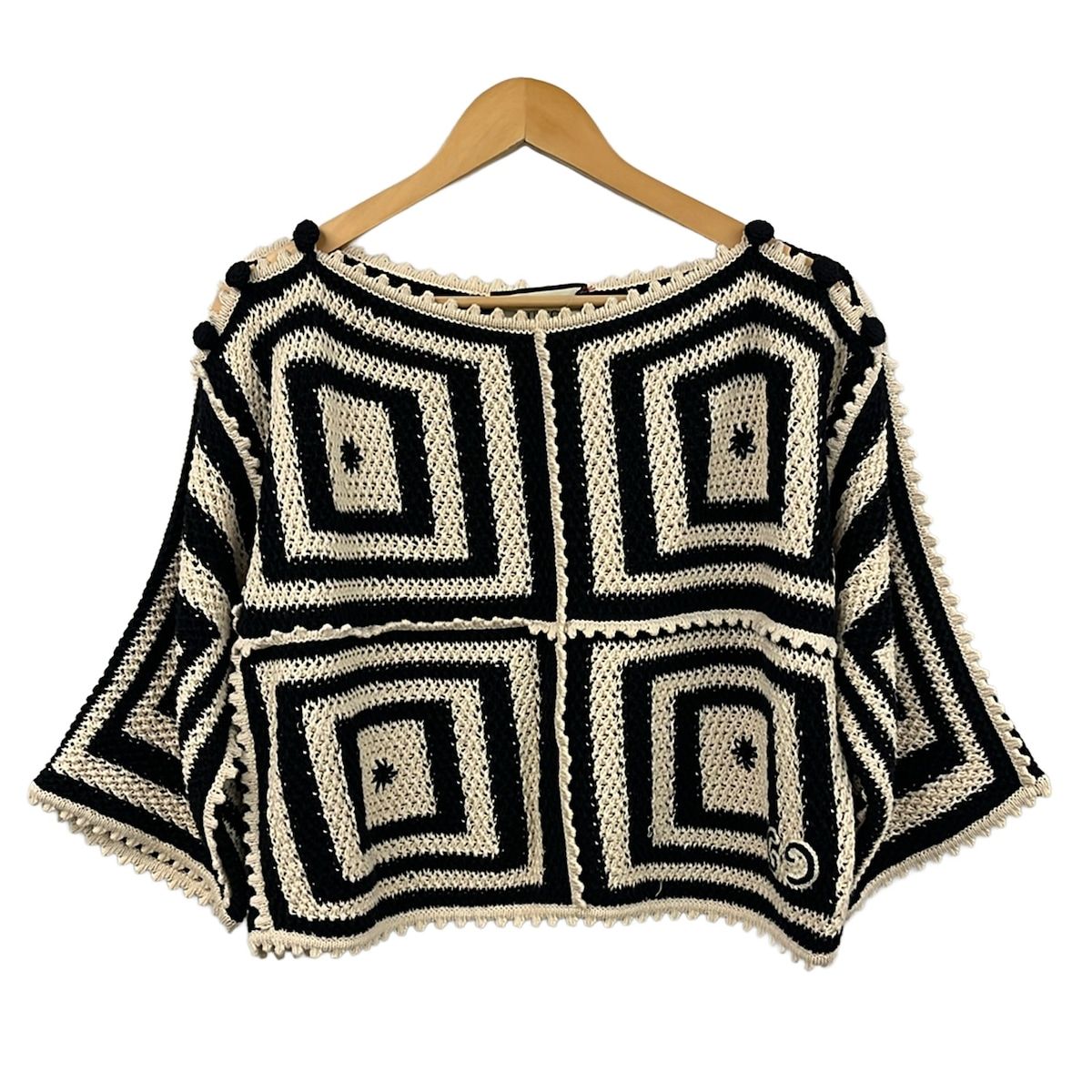 Gucci Long Sleeve Sweater Ivory Black L