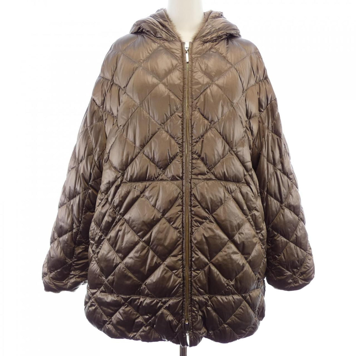 Max Mara the Cube Down Coat — view 7