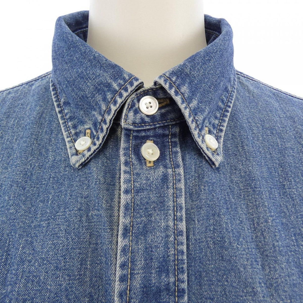 Celine Union Chien Wash Denim Cropped Shirt Triomphe — view 5