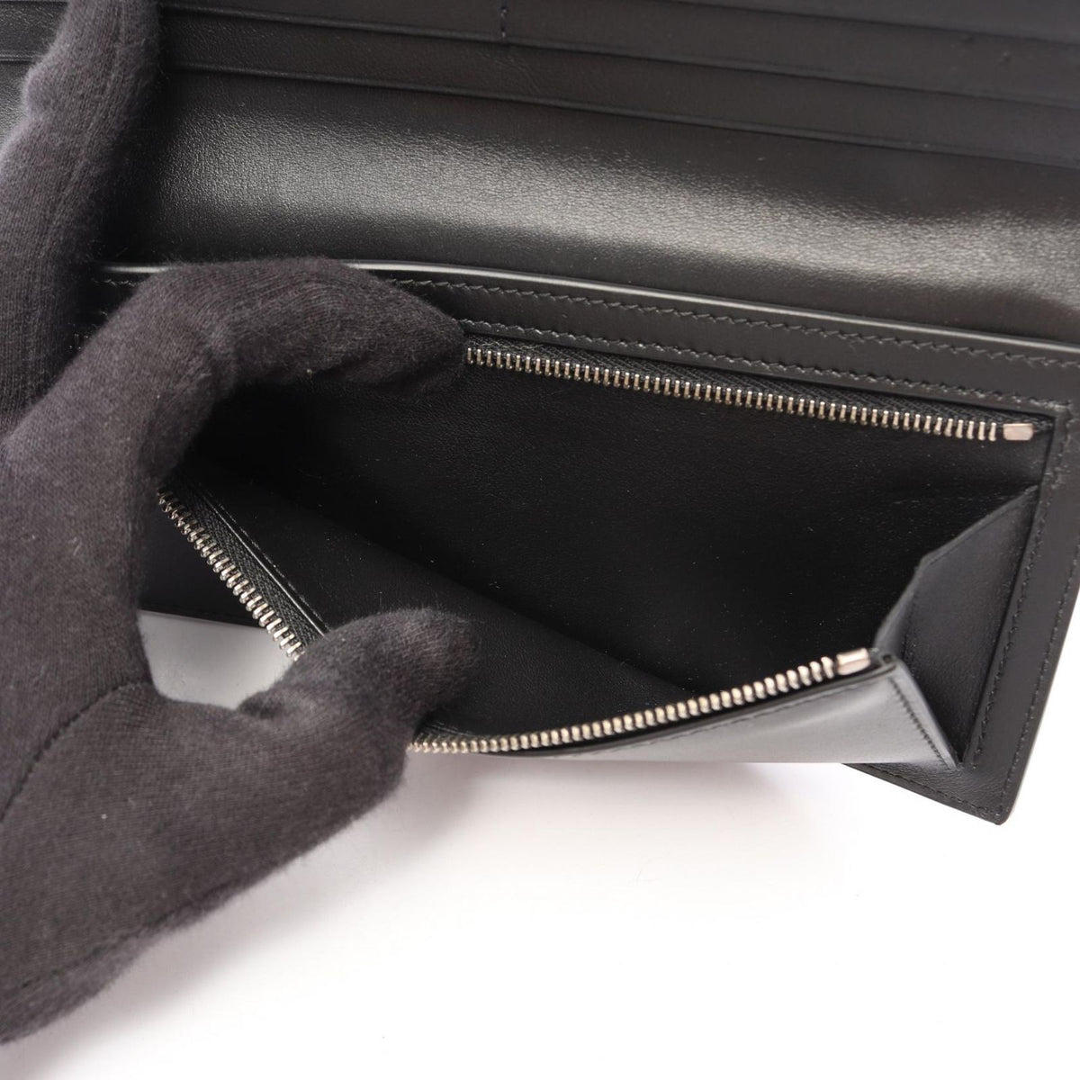 Balenciaga Bifold Wallet Passport Bordeaux Black Leather — view 4
