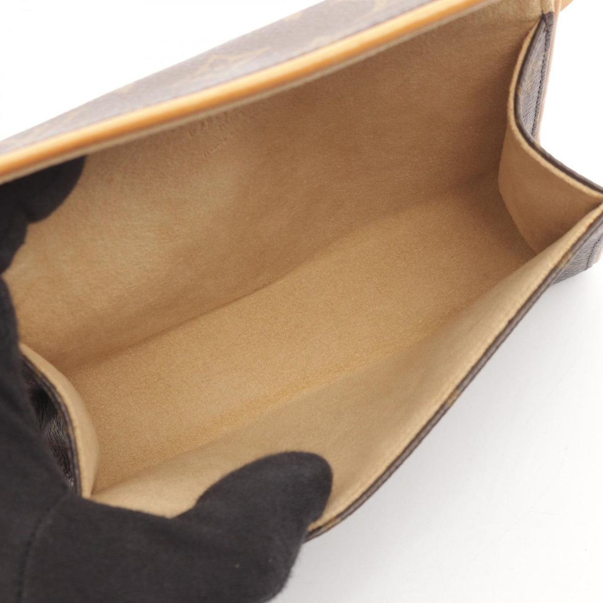 Louis Vuitton Waist Bag Pochette Florentine Monogram Leather — view 3