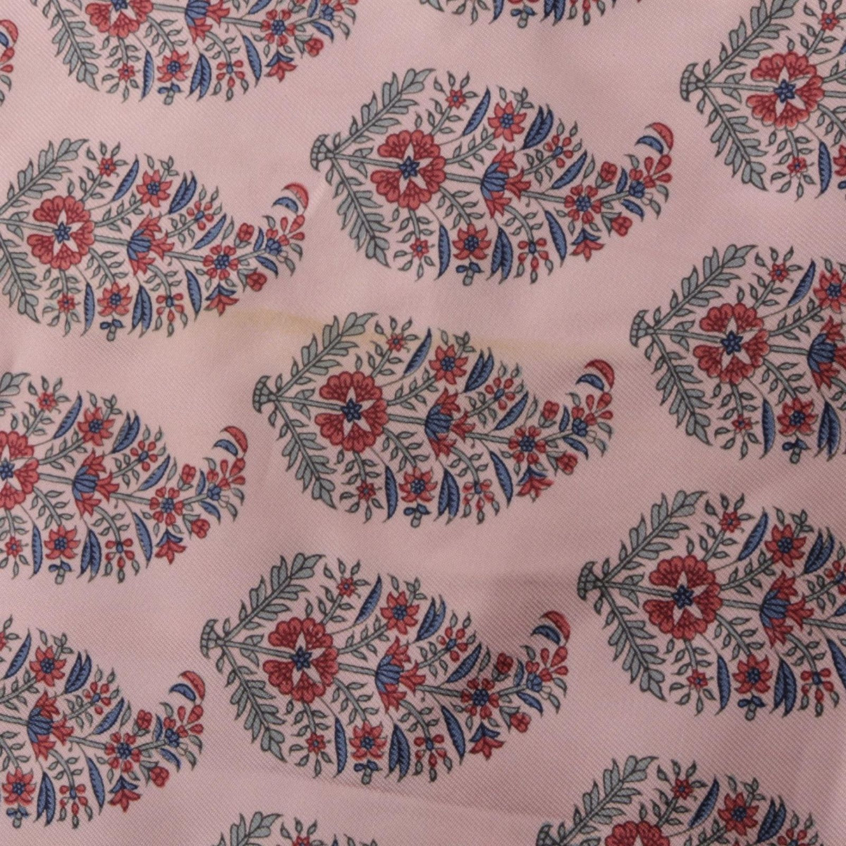Hermes Scarf Maxi Twilly Coup de Fouet Au Bloc Silk — view 6