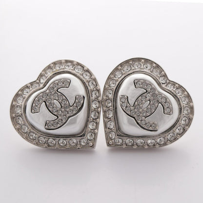 Chanel Earrings Heart CC Logo — view 7