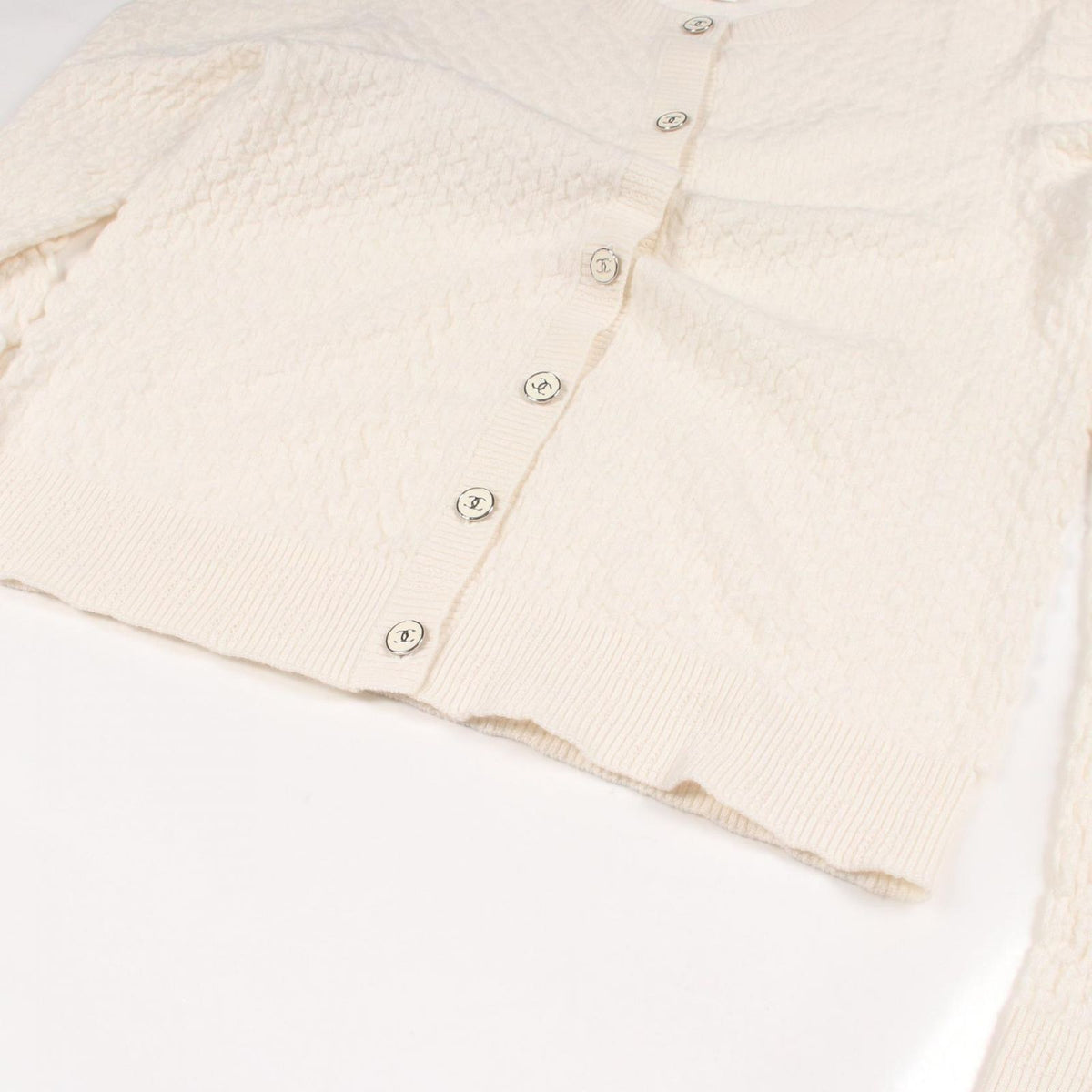 Chanel Cardigan CC Logo Button White Cashmere — view 5