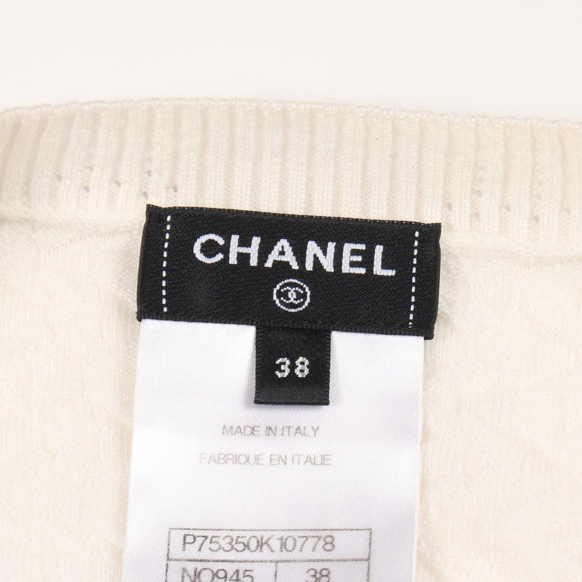 Chanel Cardigan CC Logo Button White Cashmere — view 3