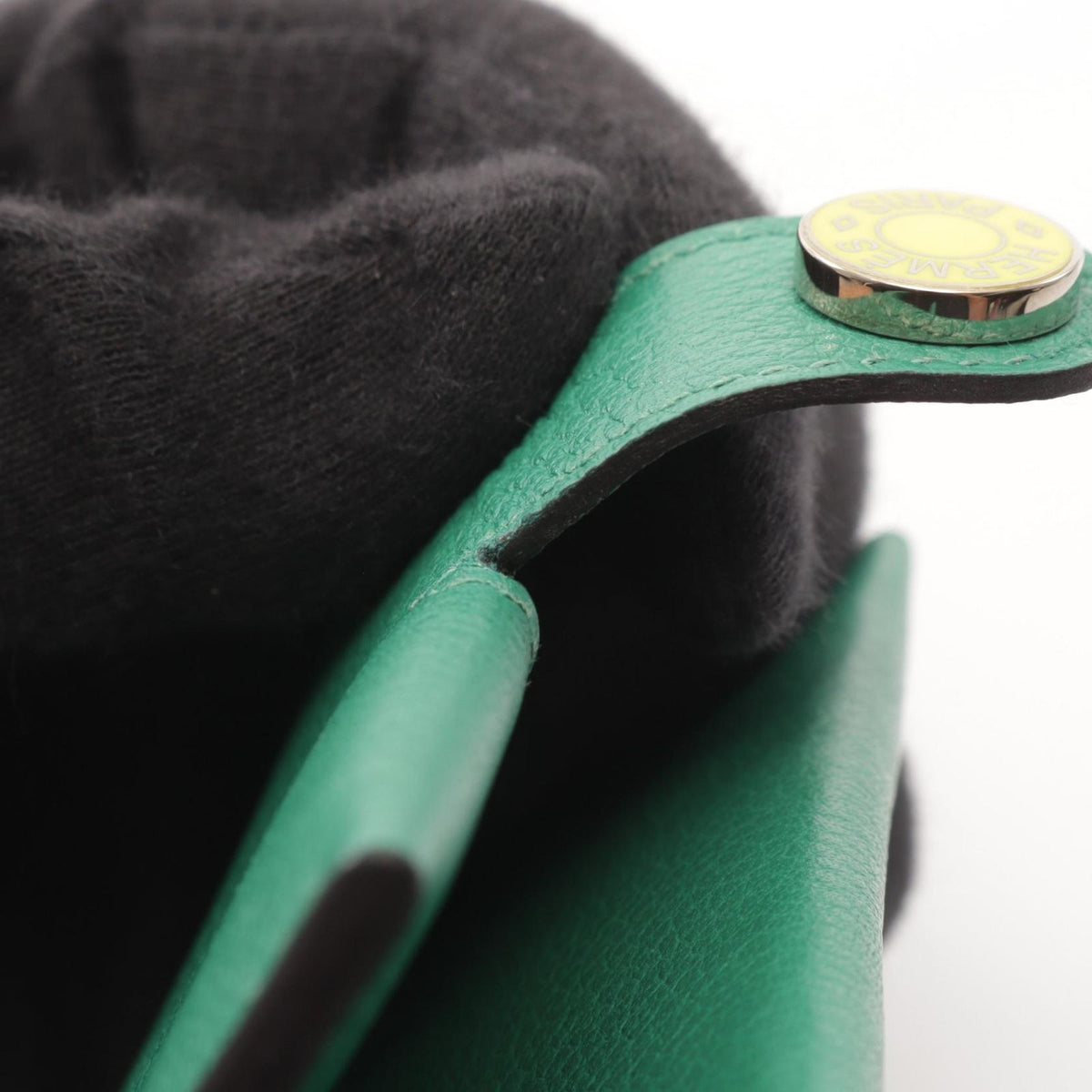 Hermes Card Case M S Vert Vertigo Jaune Naple — view 8