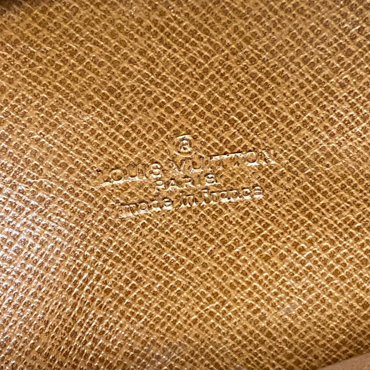 Louis Vuitton Shoulder Bag Monogram Amazone — view 8