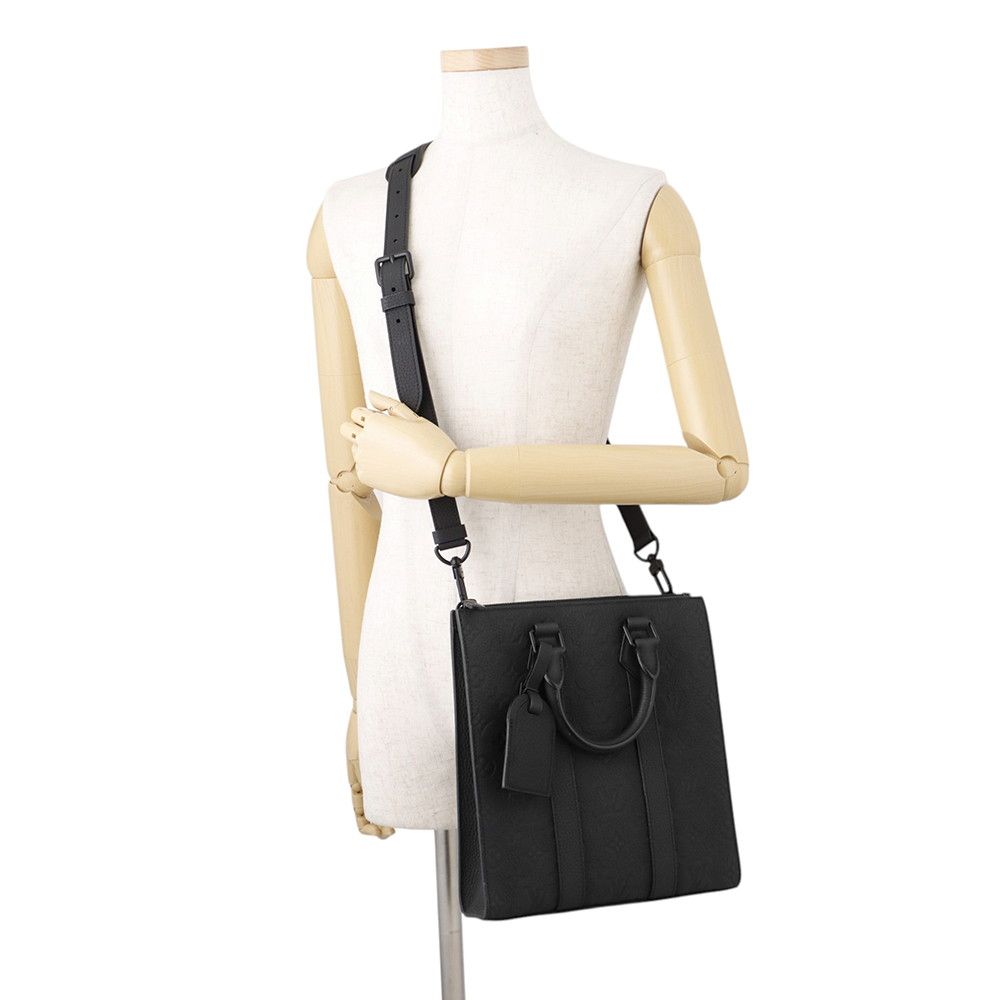 Louis Vuitton Handbag Monogram Taurillon Sac Plat Cross 2-Way Black — view 5