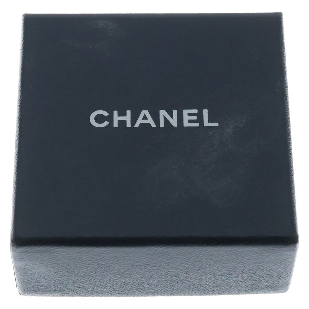 Chanel CC Logo Studded Ring Beige Gold — view 6