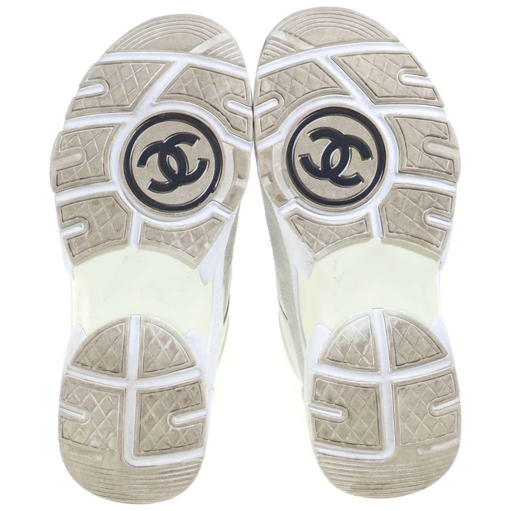 Chanel CC Logo Leather Nylon Sneakers White — view 5