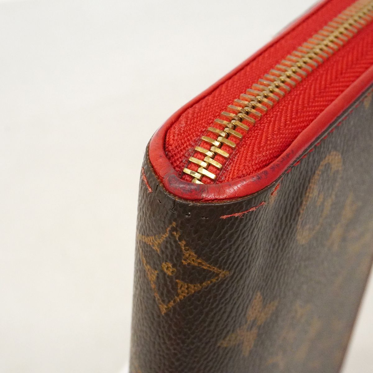 Louis Vuitton Wallet Monogram Retiro Zippy Cerise — view 5