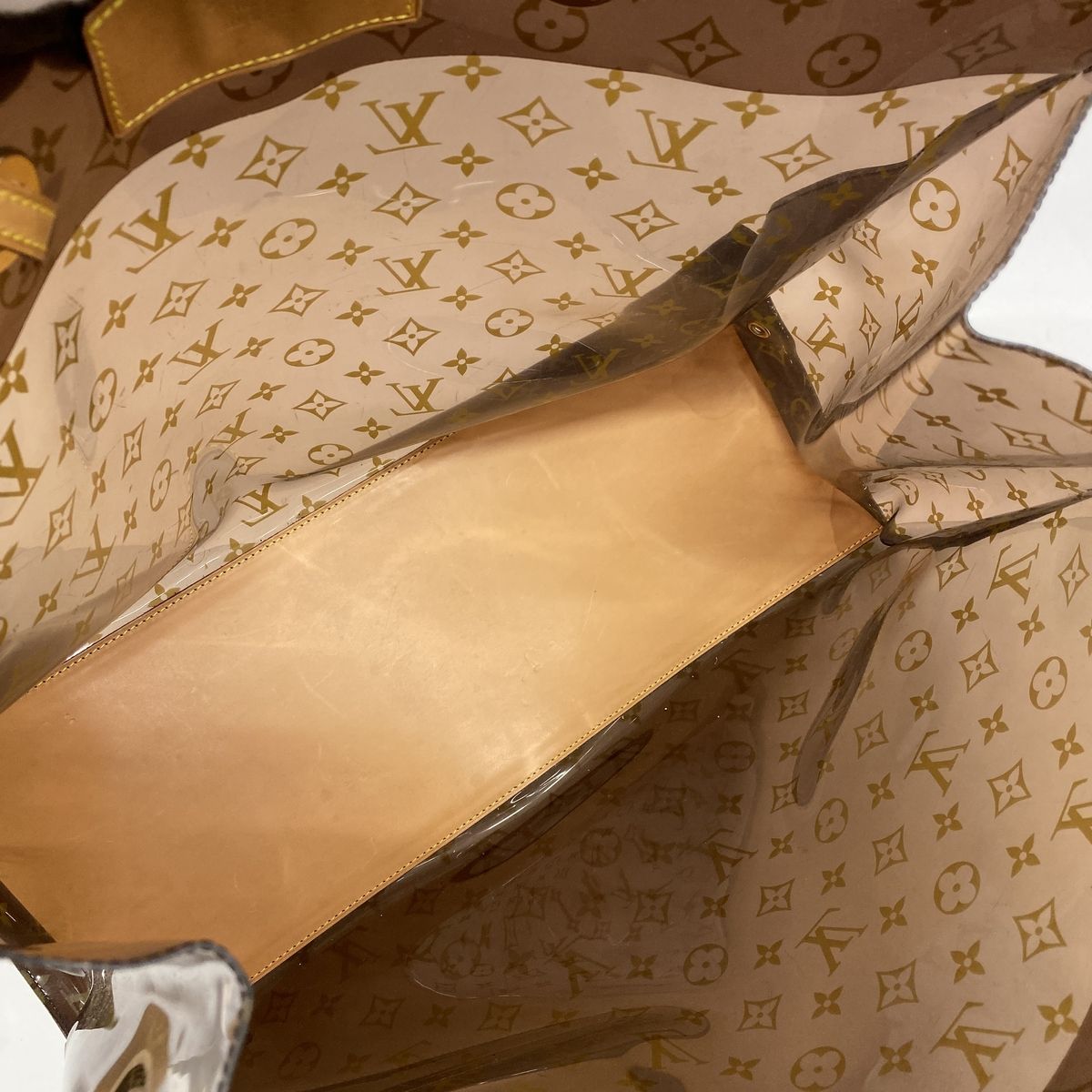Louis Vuitton Tote Bag Monogram Vinyl Cabas Cruise Brown — view 4