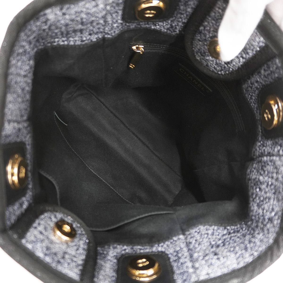 Chanel Chain Tote Bag Deauville Raffia Gray Champagne Gold — view 4