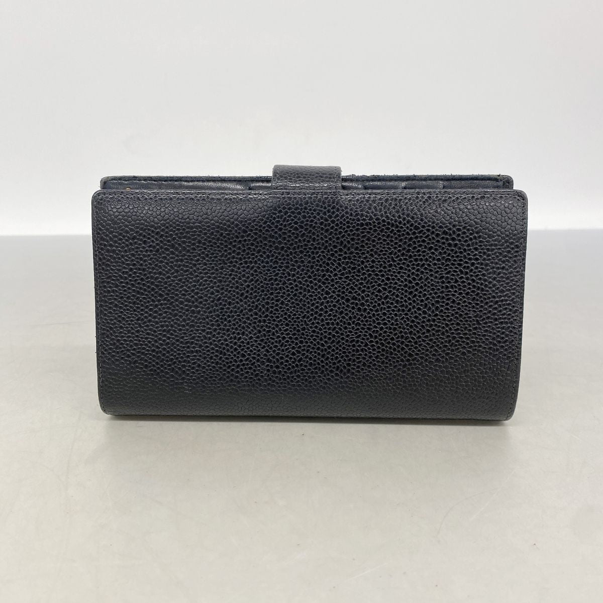 Chanel Wallet Caviar Leather Black Gold — view 8