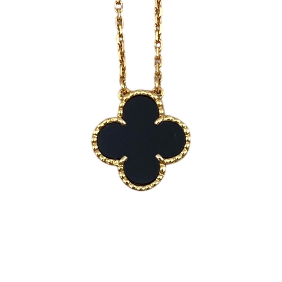 Van Cleef & Arpels Cleef&apels Necklace Vintage Alhambra Pendant Yellow Gold — view 4