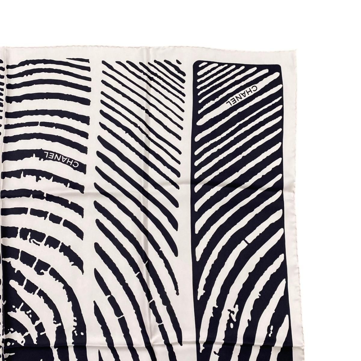 Chanel Silk Scarf CC Logo Zebra Print Black Pink — view 4