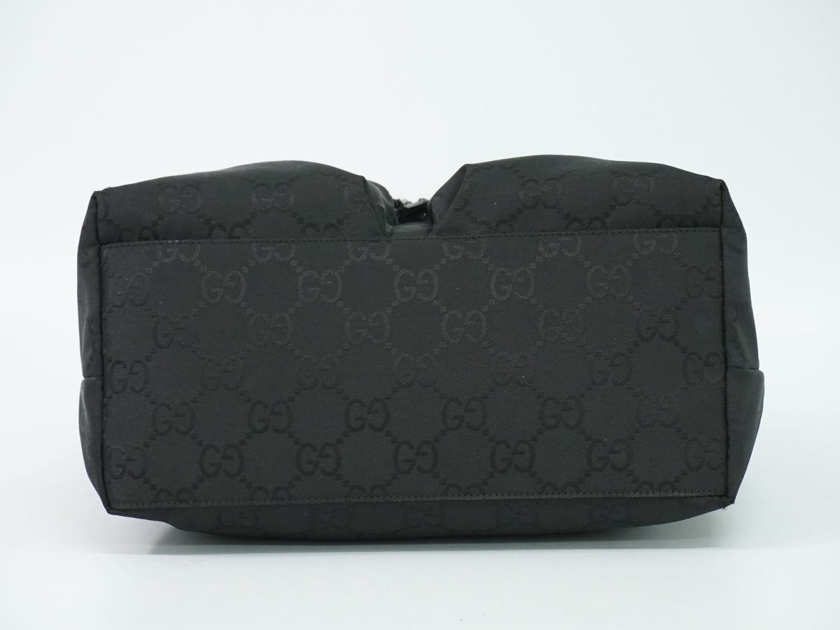 Gucci GG Nylon Shoulder Bag Black — view 3