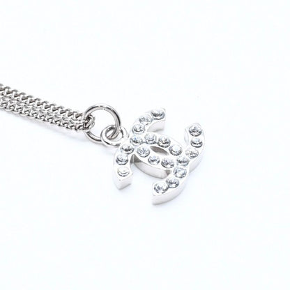 Chanel CC Logo Necklace Stamp Metal Rhinestone 43 — view 4