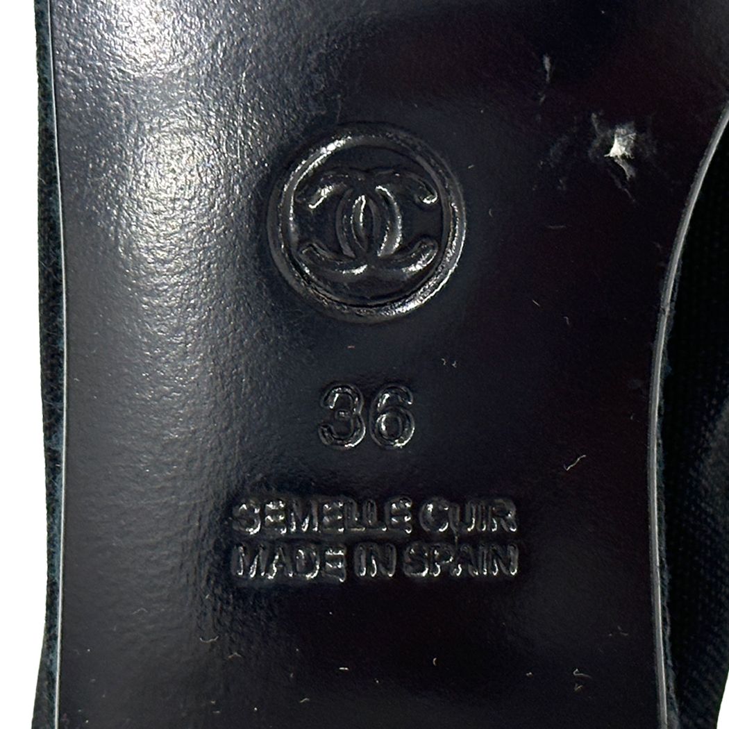 Chanel Pumps CC Logo Canvas Ballet Shoes Black White Flat Ribbon — view 7