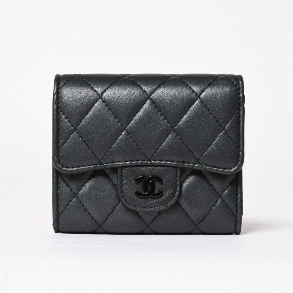 Chanel Classic Small Flap Wallet Trifold CC Logo So Black