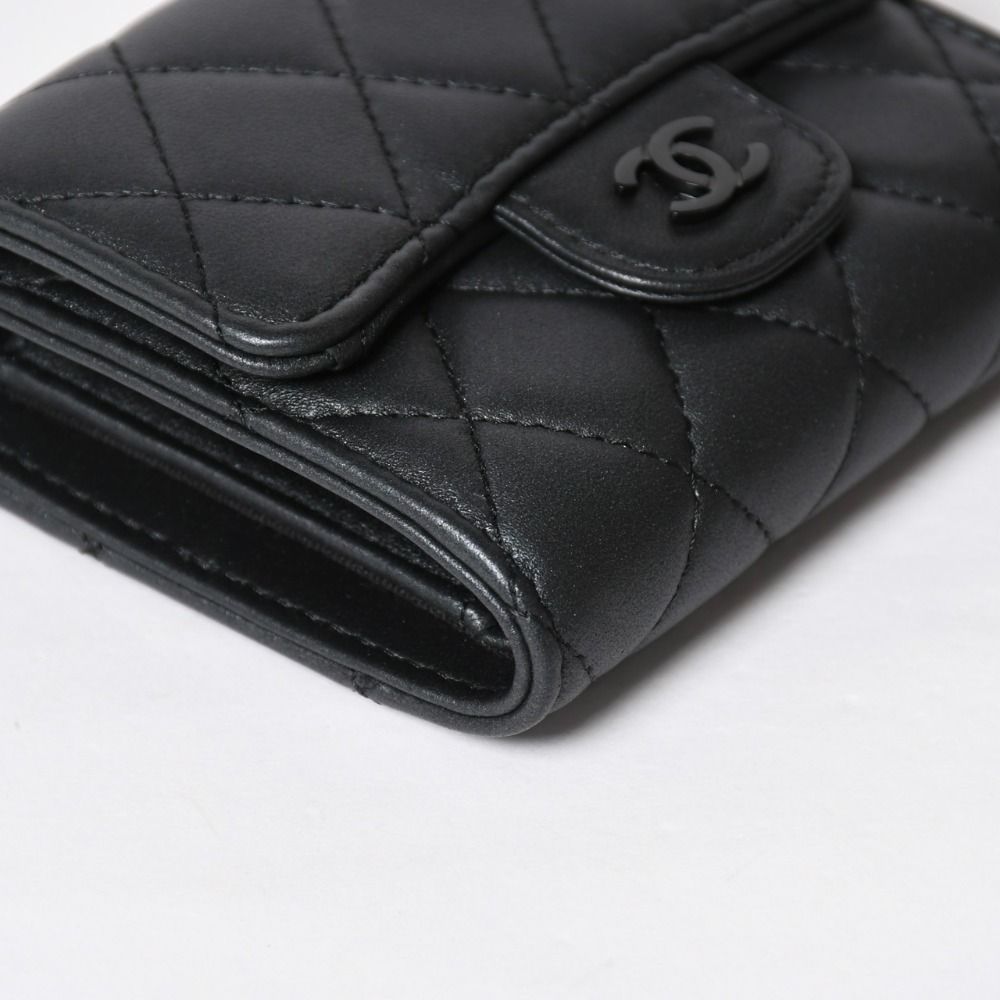 Chanel Classic Small Flap Wallet Trifold CC Logo So Black — view 6