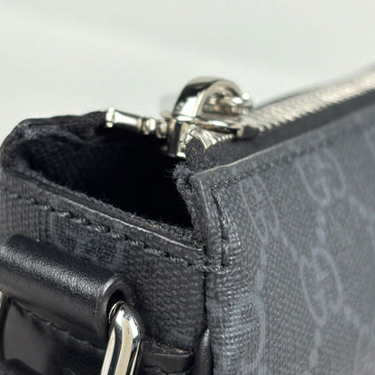 Gucci Shoulder Bag GG Pattern Supreme Black — view 4