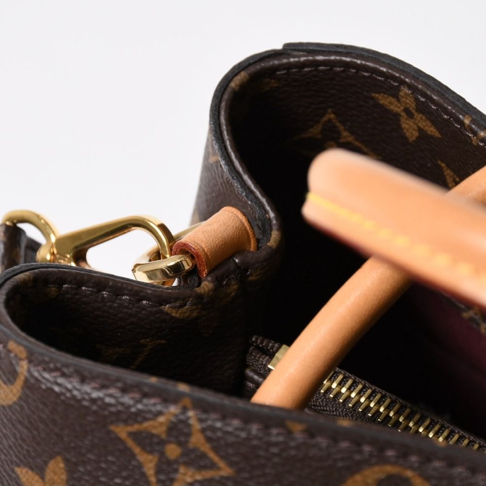 Louis Vuitton Montaigne MM Monogram Handbag Brown — view 6