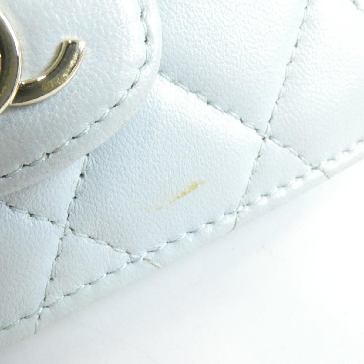 Chanel Chain Clutch Blue — view 4