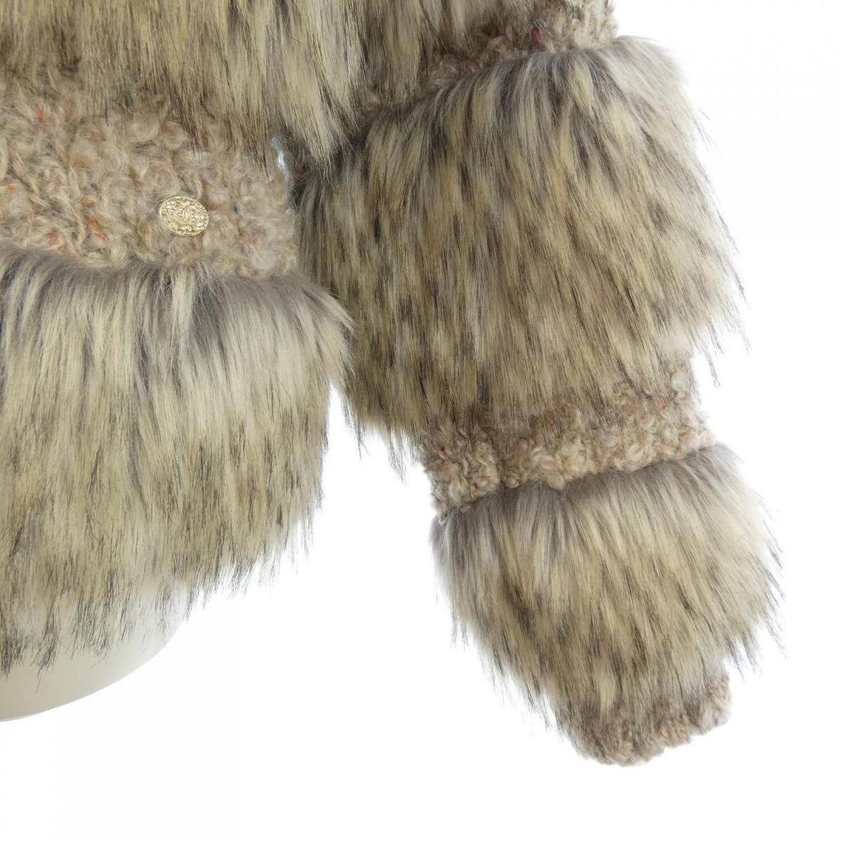 Chanel Jacket Beige — view 7