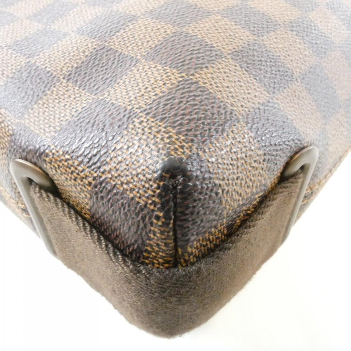 Louis Vuitton Damier Brooklyn PM Shoulder Bag — view 3