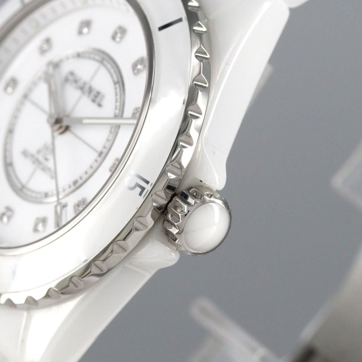 Chanel 12.1 38 Ceramic 12P Automatic — view 3