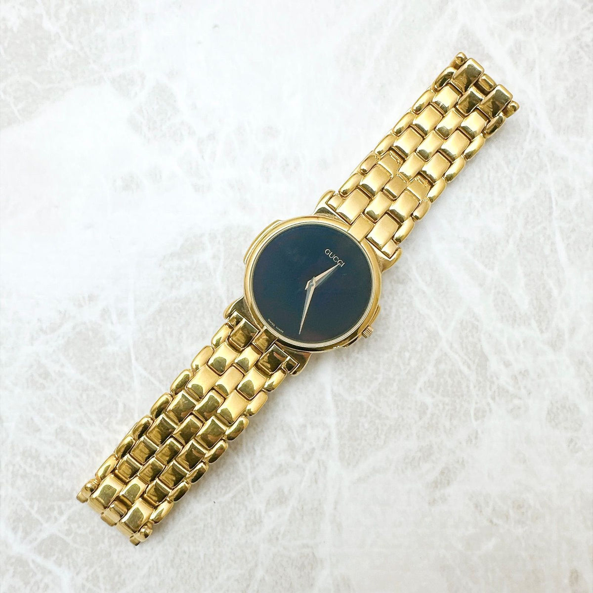 Gucci Watch Quartz Gold — view 5