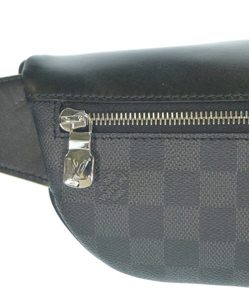 Louis Vuitton Damier Graphite Link Bum Bag — view 8