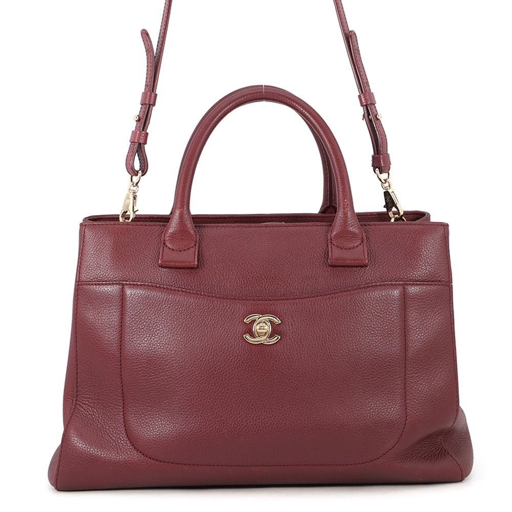 Chanel Tote Neo Executive CC Logo Caviar Leather 2-Way Shoulder Bag