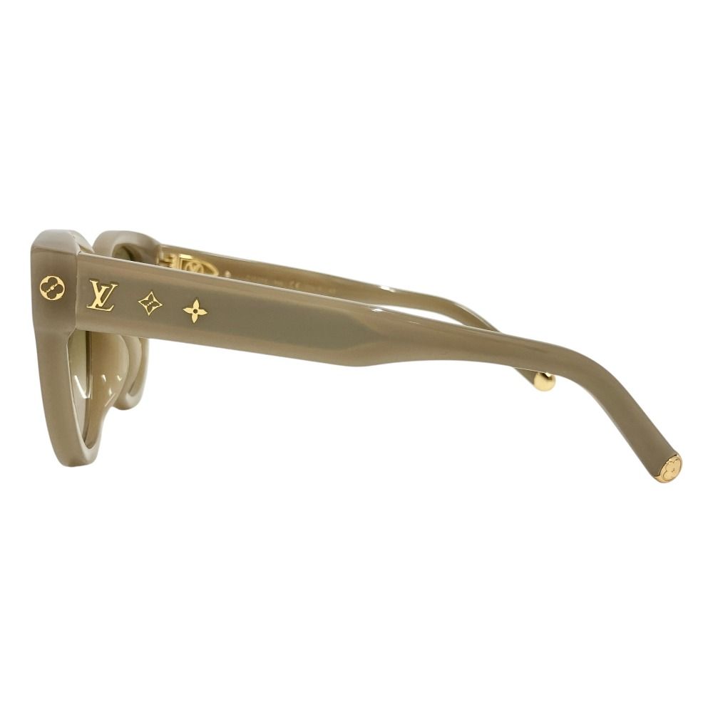 Louis Vuitton Sunglasses My Monogram Round Flower 52 Greige Eyewear — view 2