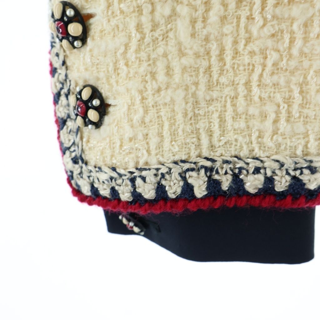 Chanel Tweed Jacket 06A Camellia Ivory — view 5