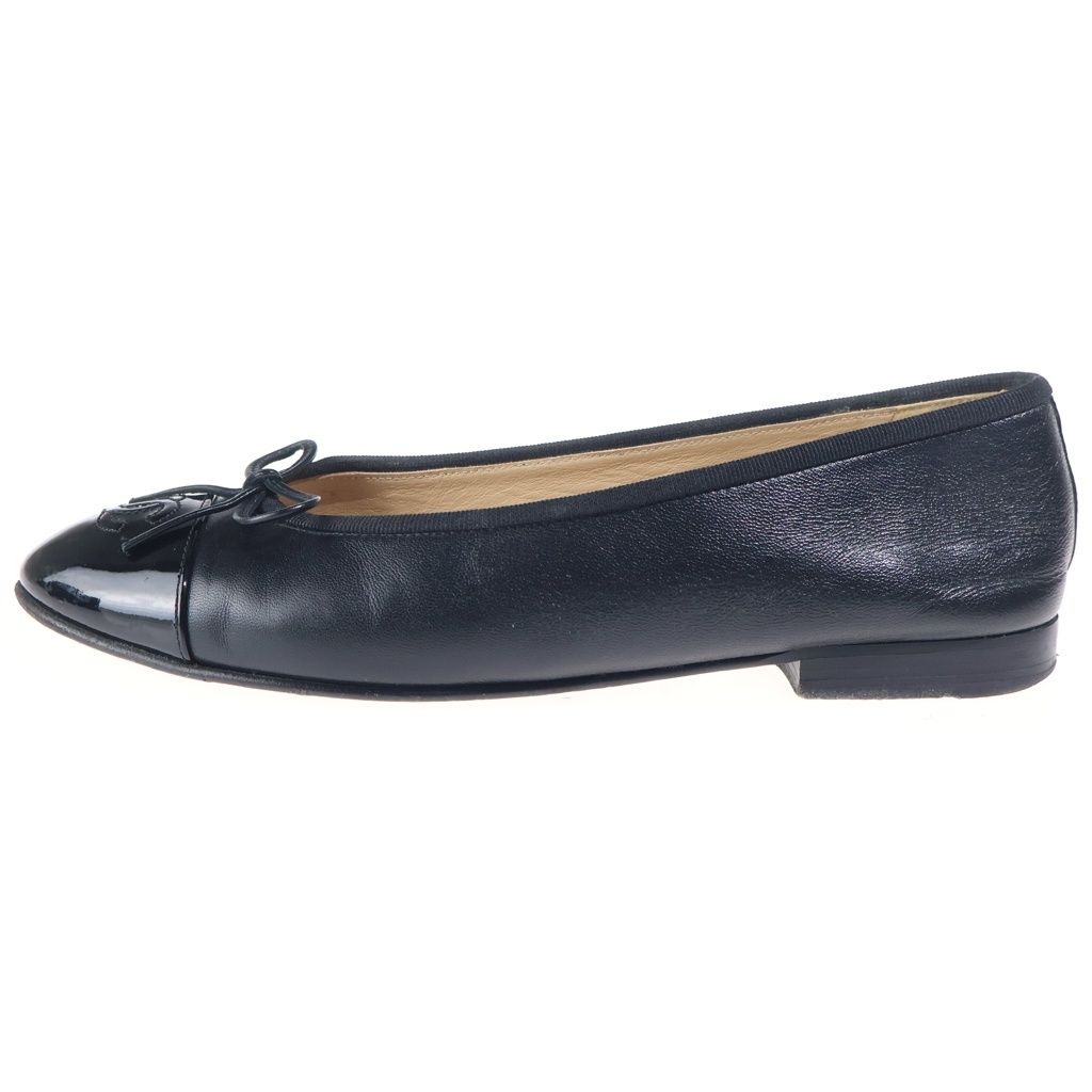 Chanel Ballerina Flat Shoes Leather Mules Black — view 2