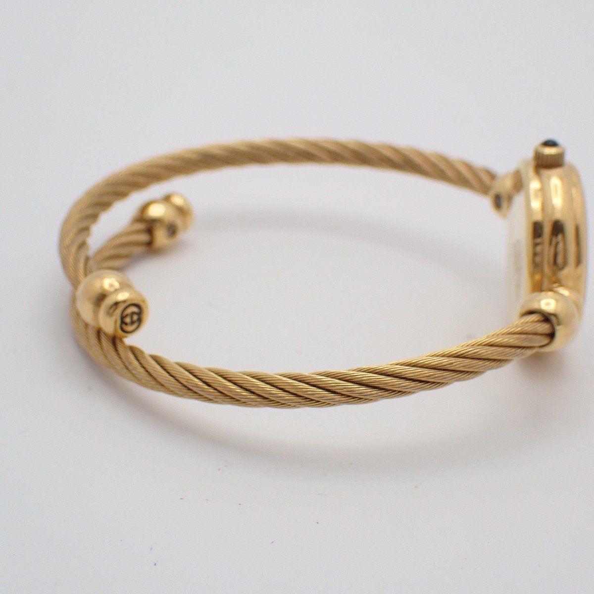 Gucci 2700.2 L Bracelet Watch Quartz Gold Black Dial Wire Strap — view 4
