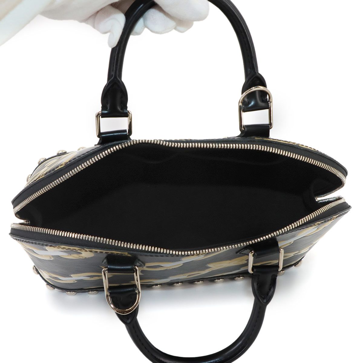 Louis Vuitton Epi Alma BB Chain Pattern Hand Bag Leather Noir Silver — view 6