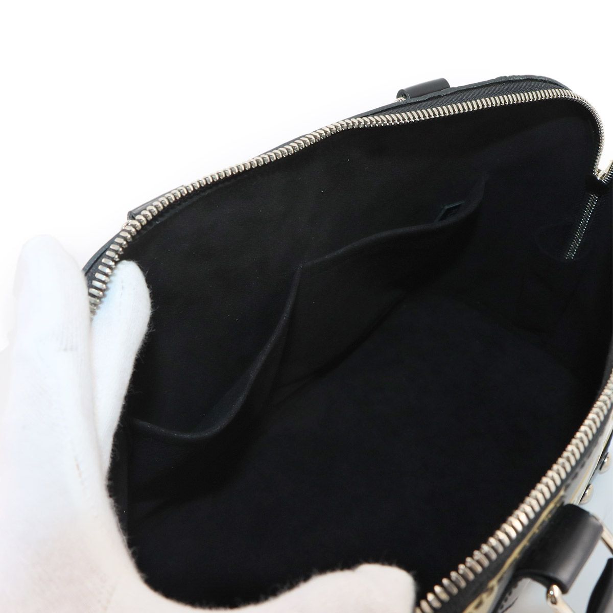 Louis Vuitton Epi Alma BB Chain Pattern Hand Bag Leather Noir Silver — view 8