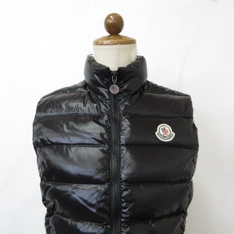 Moncler Ghany Down Vest Zip Up Stand Collar Patch Black 00 — view 5
