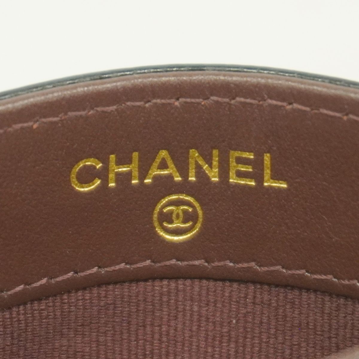 Chanel Card Case Quilted Caviar Leather Black Gold — view 4