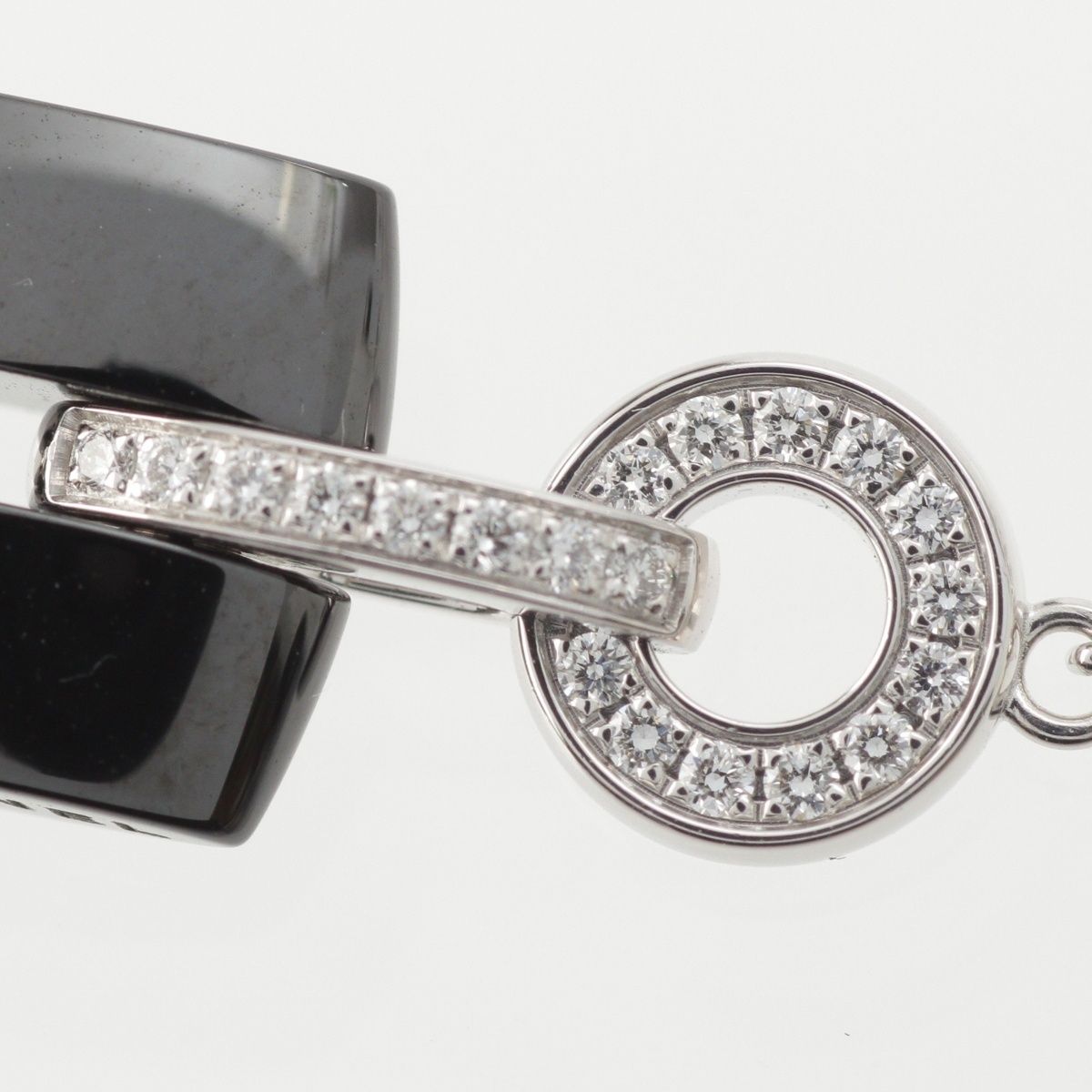Chanel Ultra Diamond Ceramic Bracelet 18K White Gold Black — view 5